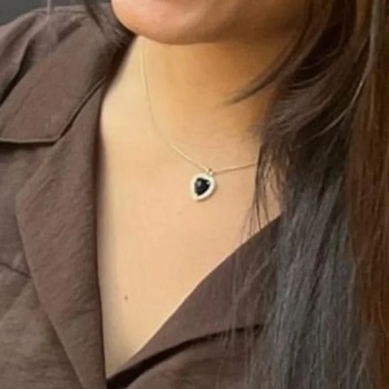 Minimalist Jewelry: Less is More” – How subtle pieces make a big impact